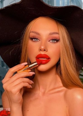 Проститутка Анита